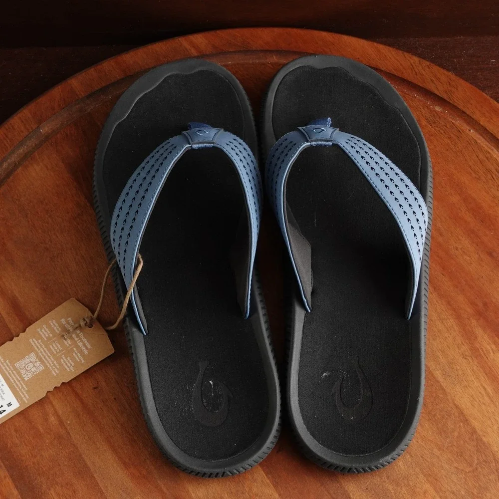OluKai Sandals Mens SZ 14 Blue BLK Ulele Thong Flip Flop Coastal Beach Shoes NWT